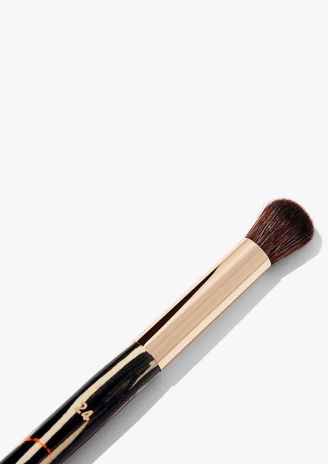 #24 Concealer Touch-up
