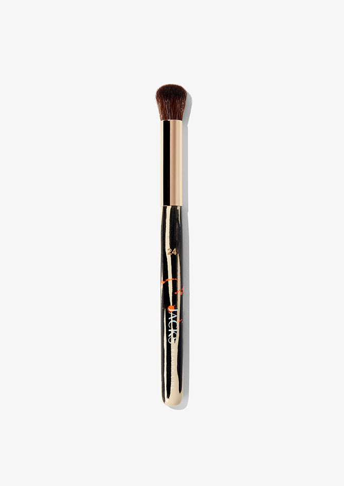 #24 Concealer Touch-up