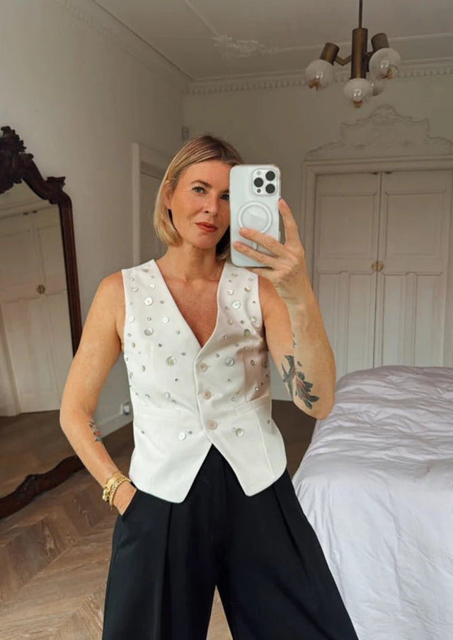 Scatter Vest - AndBloom