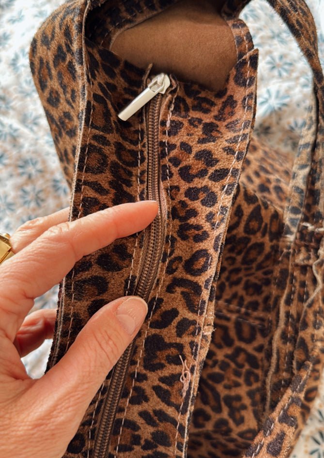 AndBloom - The Zaya Bag - Shoulder Bag - Panther details