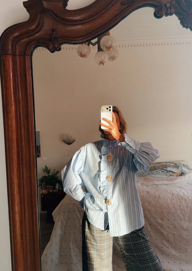 Playful Wink - AndBloom