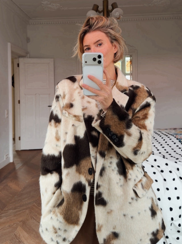 Ember Vale - AndBloom