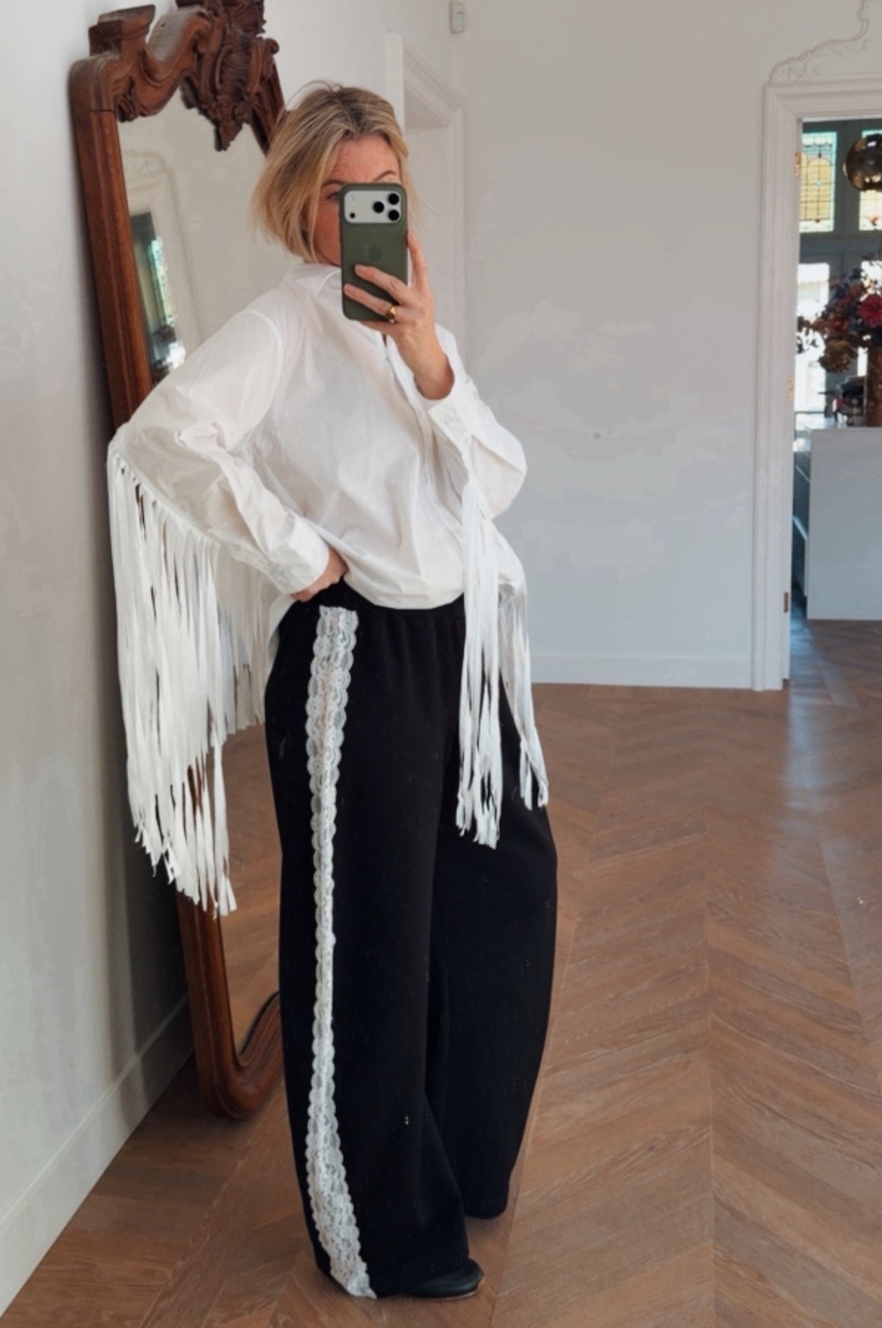 April Glow - AndBloom