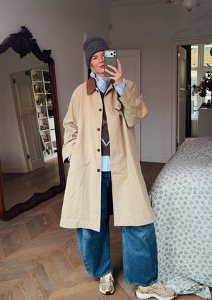 Beige simple trench — The Londoner, AndBloom