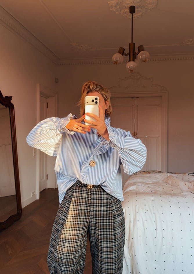 Bright Kiss - AndBloom