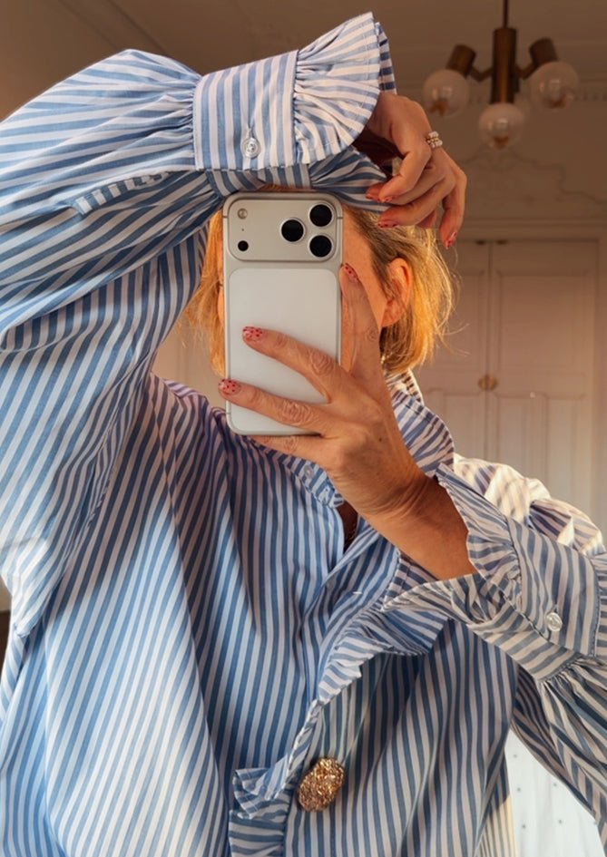 Bright Kiss - AndBloom