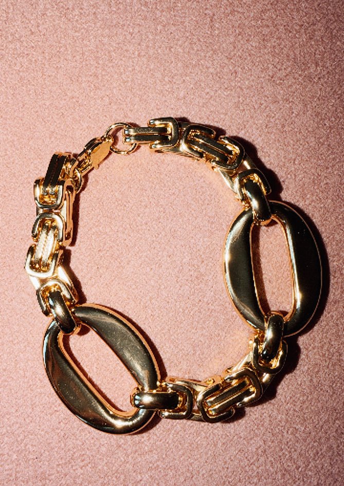 Clara Shape - AndBloom