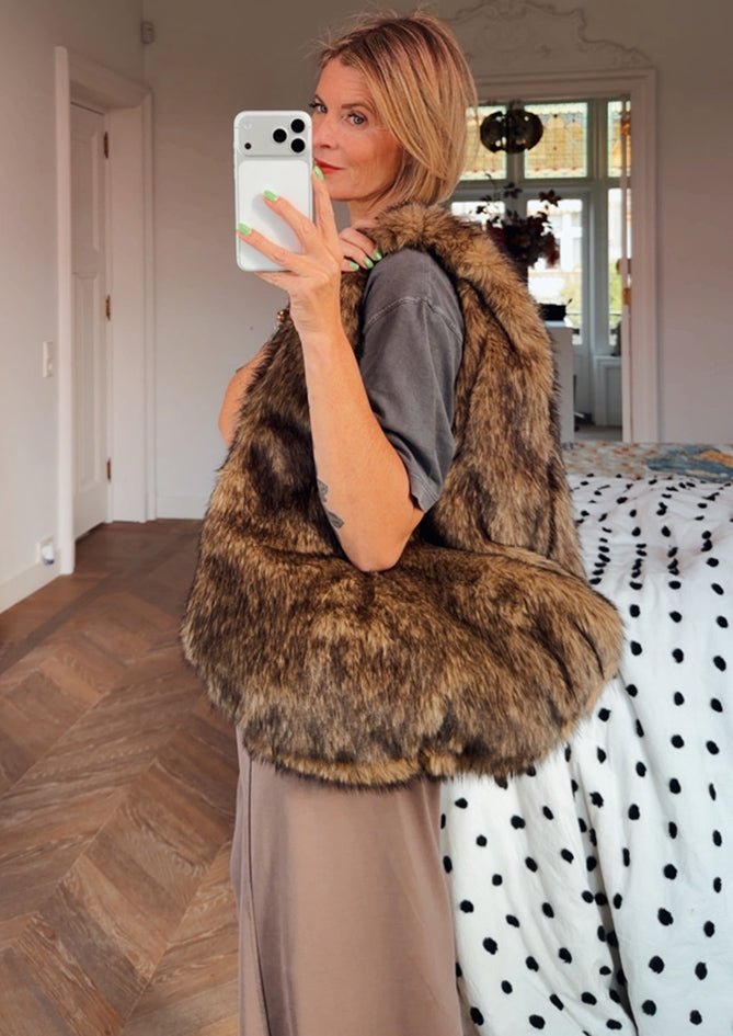 Faux Luxe - AndBloom