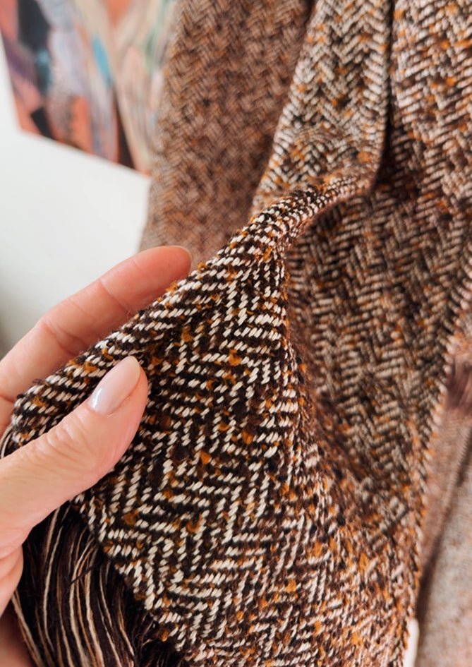 Knot & Button - AndBloom