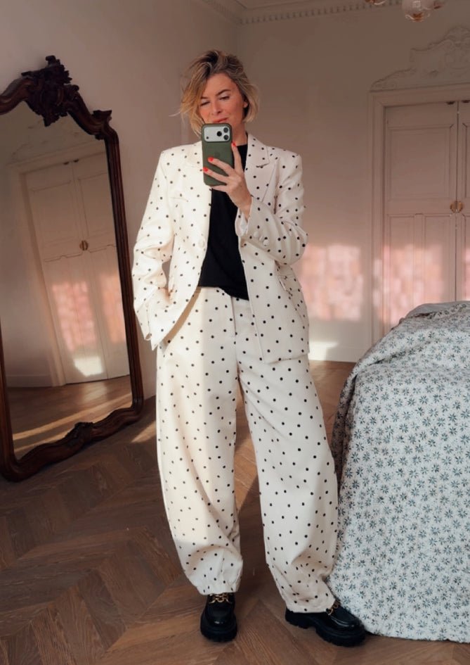 AndBloom - Silent Lead - Polka Dot Trouser - Complete set with blazer