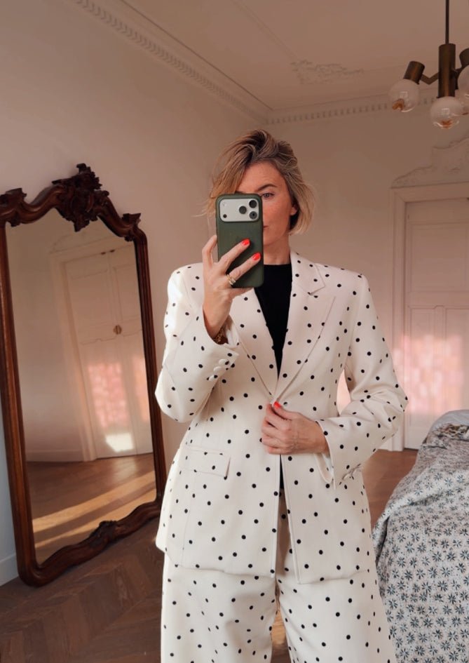 AndBloom - Polished Calm - White Blazed - Front view