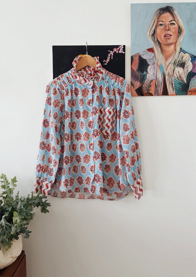 Modern Exhibit - AndBloom