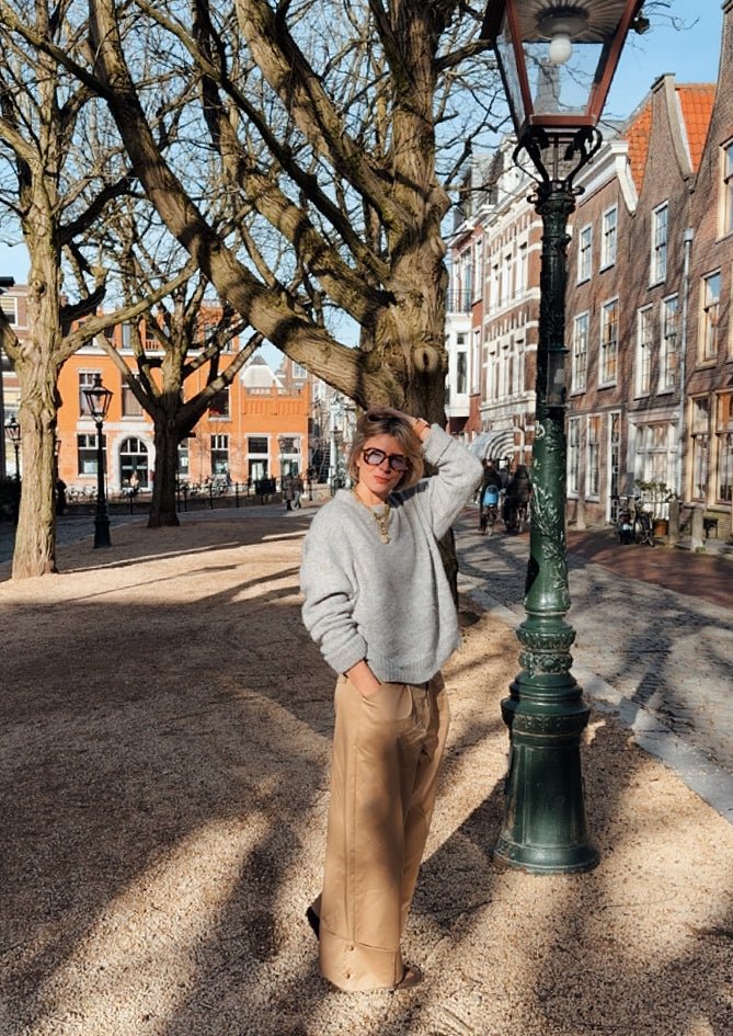 AndBloom - The Dutch - Beige Trousers  - Wearing it all day