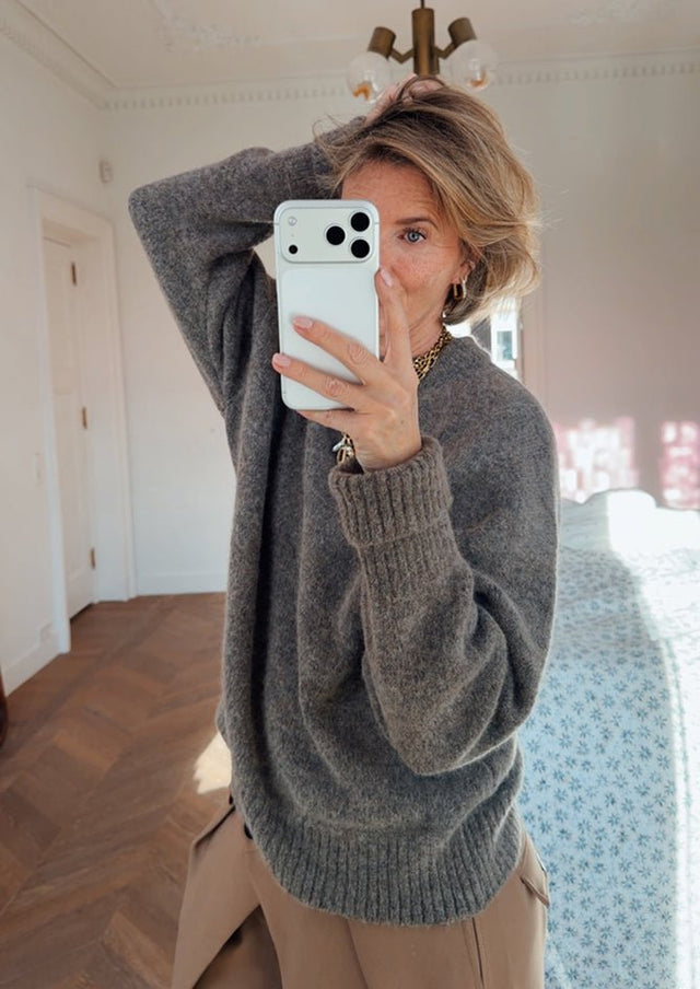 The Almond - AndBloom