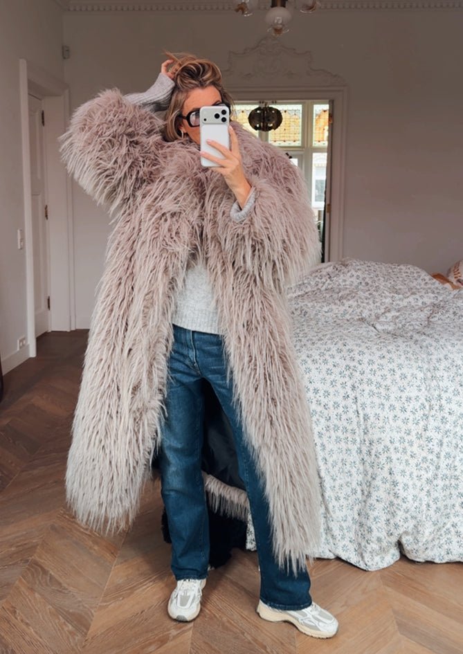 The Anastasia - AndBloom