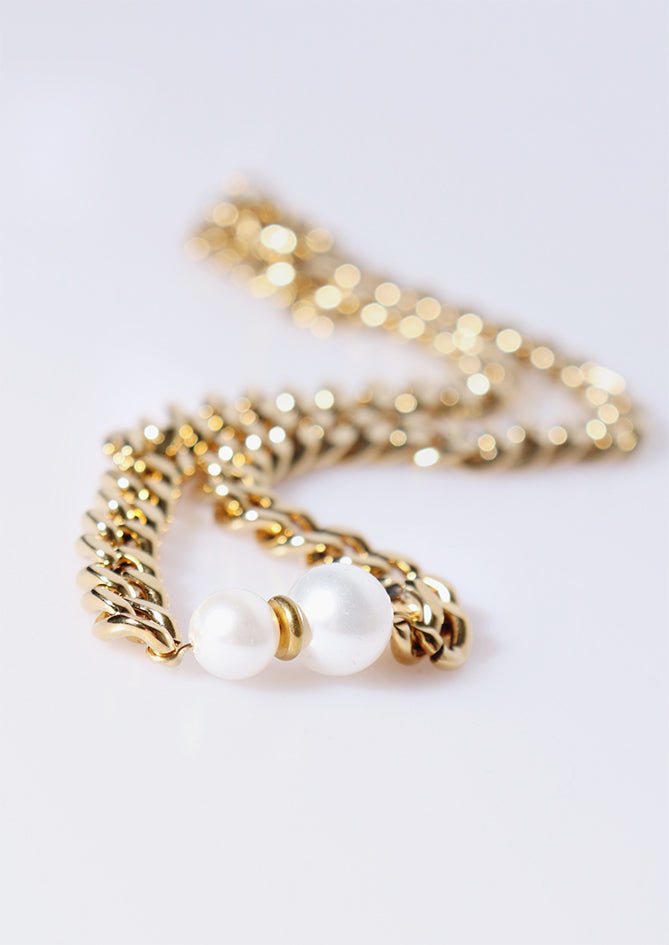 The Elizabeth - AndBloom