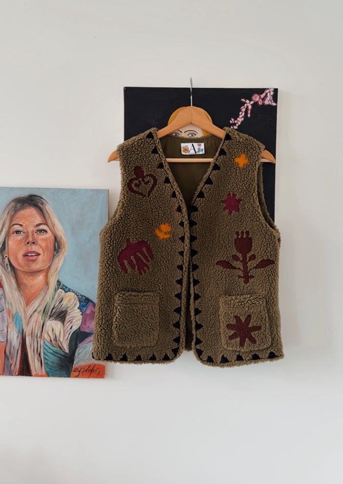 The Winika - AndBloom