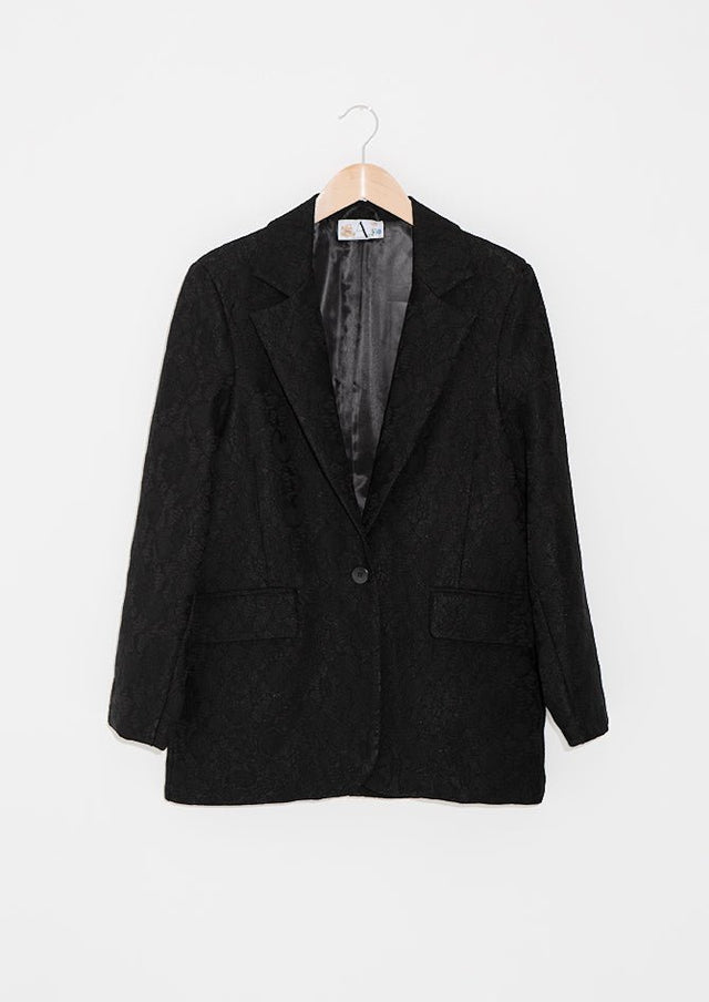 Black Lace Chic - AndBloom