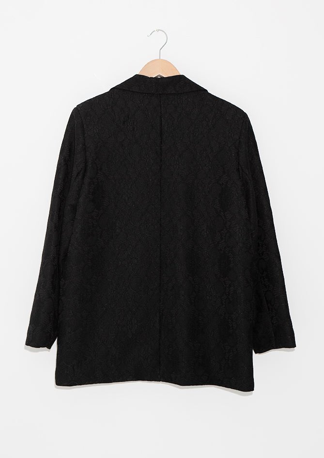 Black Lace Chic - AndBloom
