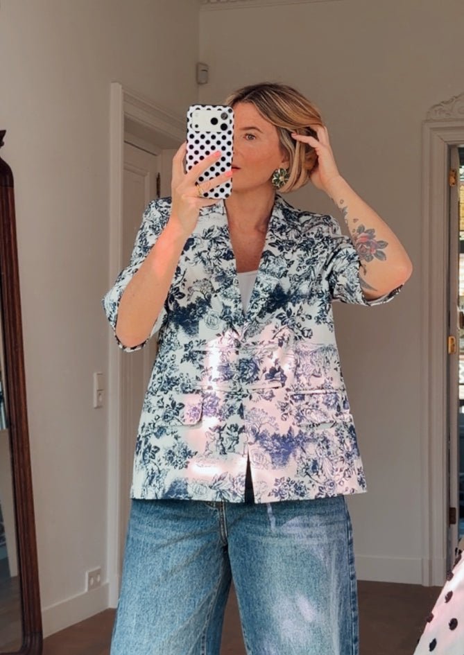 Livia Form - AndBloom