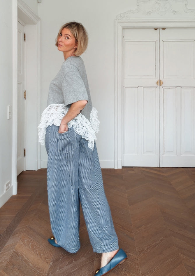 Lyon Belle