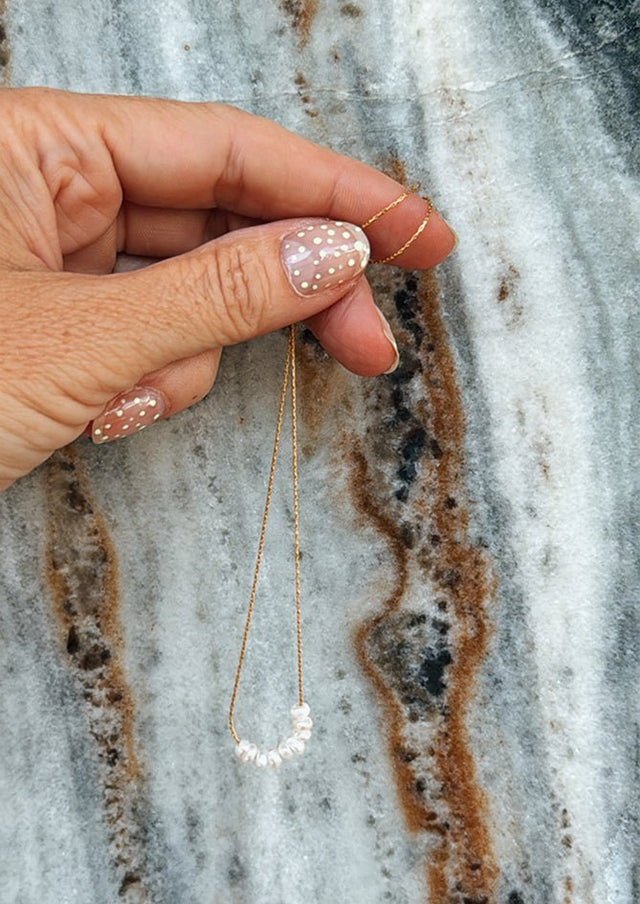 Mini pearl necklace - AndBloom