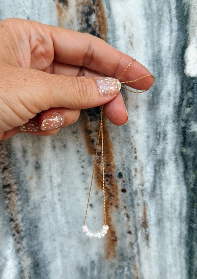 Mini pearl necklace - AndBloom